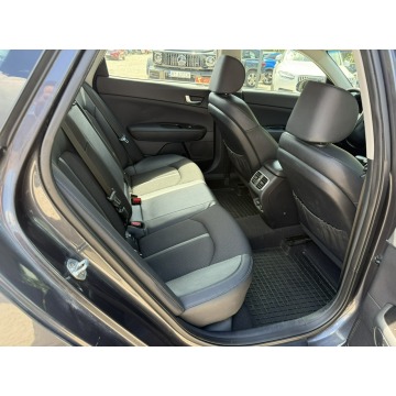 Kia Optima  Sedan/Limuzyna 2018,  1.6 diesel, automat - Na sprzedaż za 55 800 zł - Pęcice - zdjęcie 10