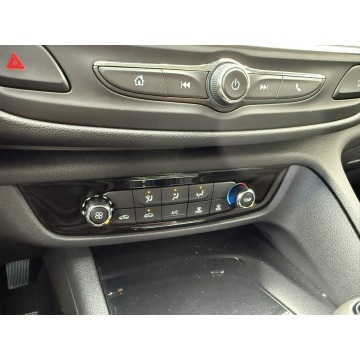 Opel Insignia  Kombi 2019,  2.0 diesel, automat - Na sprzedaż za 59 800 zł - Pęcice - zdjęcie 7