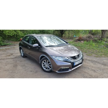 Honda Civic  Hatchback 2012,  1.8 benzyna - Na sprzedaż za 26 999 zł - Warszawa - zdjęcie 3