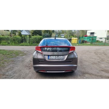 Honda Civic  Hatchback 2012,  1.8 benzyna - Na sprzedaż za 26 999 zł - Warszawa - zdjęcie 6
