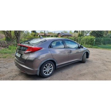 Honda Civic  Hatchback 2012,  1.8 benzyna - Na sprzedaż za 26 999 zł - Warszawa - zdjęcie 5
