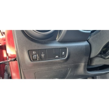 Hyundai Kona  SUV 2020,  1.0 benzyna - Na sprzedaż za 43 999 zł - Warszawa - zdjęcie 12