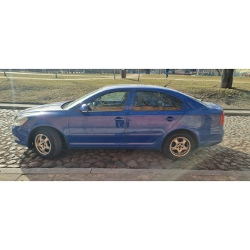 Skoda Octavia  Liftback 2009,  1.9 diesel - Na sprzedaż za 12 900 zł - Warszawa - zdjęcie 6