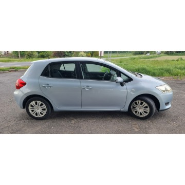 Toyota Auris  Hatchback 2007,  1.6 benzyna - Na sprzedaż za 13 999 zł - Warszawa - zdjęcie 4