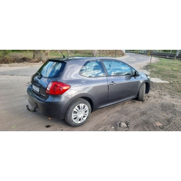 Toyota Auris  Hatchback 2007,  1.6 benzyna - Na sprzedaż za 11 700 zł - Warszawa - zdjęcie 5