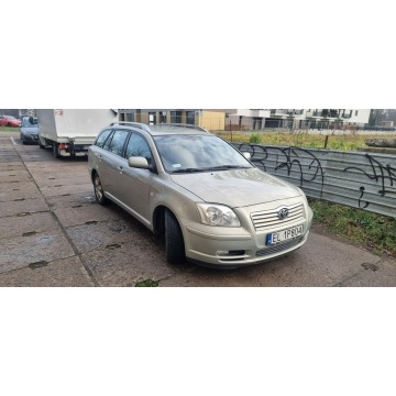 Toyota Avensis  Kombi 2005,  2.0 benzyna - Na sprzedaż za 7 999,00 zł - Warszawa - zdjęcie 1