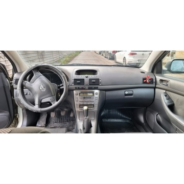 Toyota Avensis  Kombi 2005,  2.0 benzyna - Na sprzedaż za 7 999,00 zł - Warszawa - zdjęcie 12