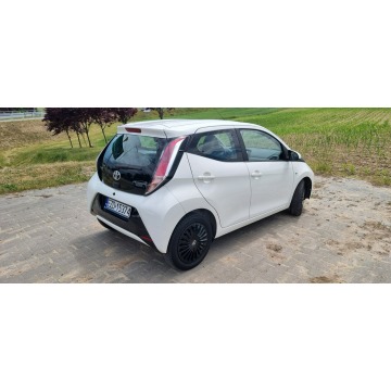 Toyota Aygo  Hatchback 2018,  1.0 benzyna - Na sprzedaż za 24 999 zł - Warszawa - zdjęcie 5