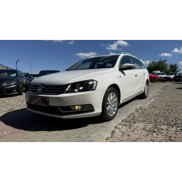 Volkswagen Passat  Kombi 2011,  2.0 diesel, automat - Na sprzedaż za 18 997 zł - Gdańsk - zdjęcie 7