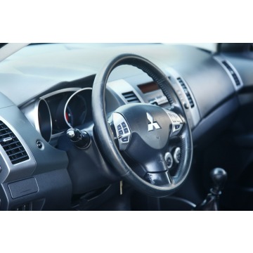 Mitsubishi Outlander  SUV 2009,  2.0 diesel - Na sprzedaż za 21 999 zł - Świebodzin - zdjęcie 12