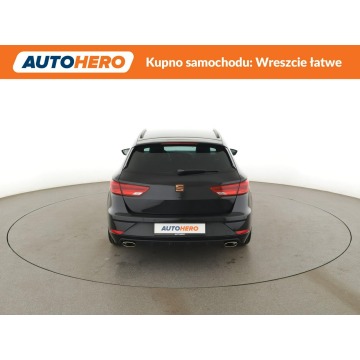 Seat Leon  Kombi 2019,  2.0 benzyna, automat - Na sprzedaż za 78 500 zł - Warszawa - zdjęcie 6