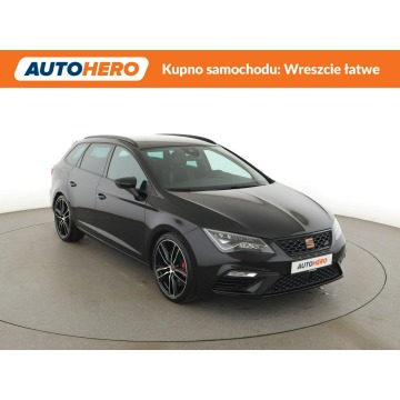 Seat Leon  Kombi 2019,  2.0 benzyna, automat - Na sprzedaż za 78 500 zł - Warszawa - zdjęcie 10