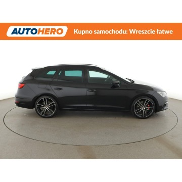 Seat Leon  Kombi 2019,  2.0 benzyna, automat - Na sprzedaż za 78 500 zł - Warszawa - zdjęcie 9