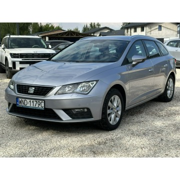 Seat Leon  Kombi 2019,  1.0 benzyna - Na sprzedaż za 39 900 zł - Pęcice - zdjęcie 3