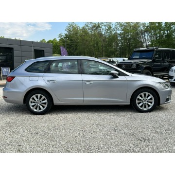 Seat Leon  Kombi 2019,  1.0 benzyna - Na sprzedaż za 39 900 zł - Pęcice - zdjęcie 8