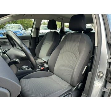 Seat Leon  Kombi 2019,  1.0 benzyna - Na sprzedaż za 39 900 zł - Pęcice - zdjęcie 12