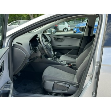 Seat Leon  Kombi 2019,  1.0 benzyna - Na sprzedaż za 39 900 zł - Pęcice - zdjęcie 11