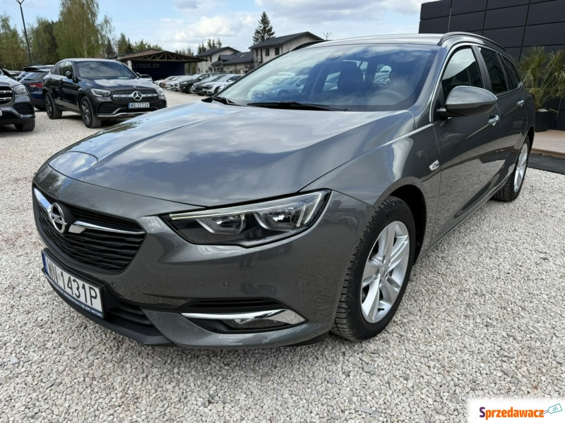 Opel Insignia  Kombi 2019,  2.0 diesel, automat - Na sprzedaż za 59 800 zł - Pęcice