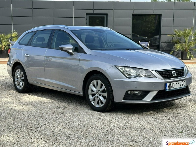 Seat Leon  Kombi 2019,  1.0 benzyna - Na sprzedaż za 39 900 zł - Pęcice