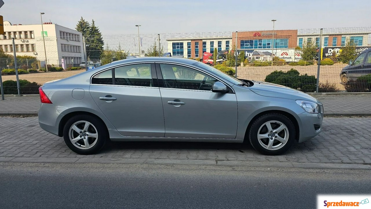 Volvo S60 2011