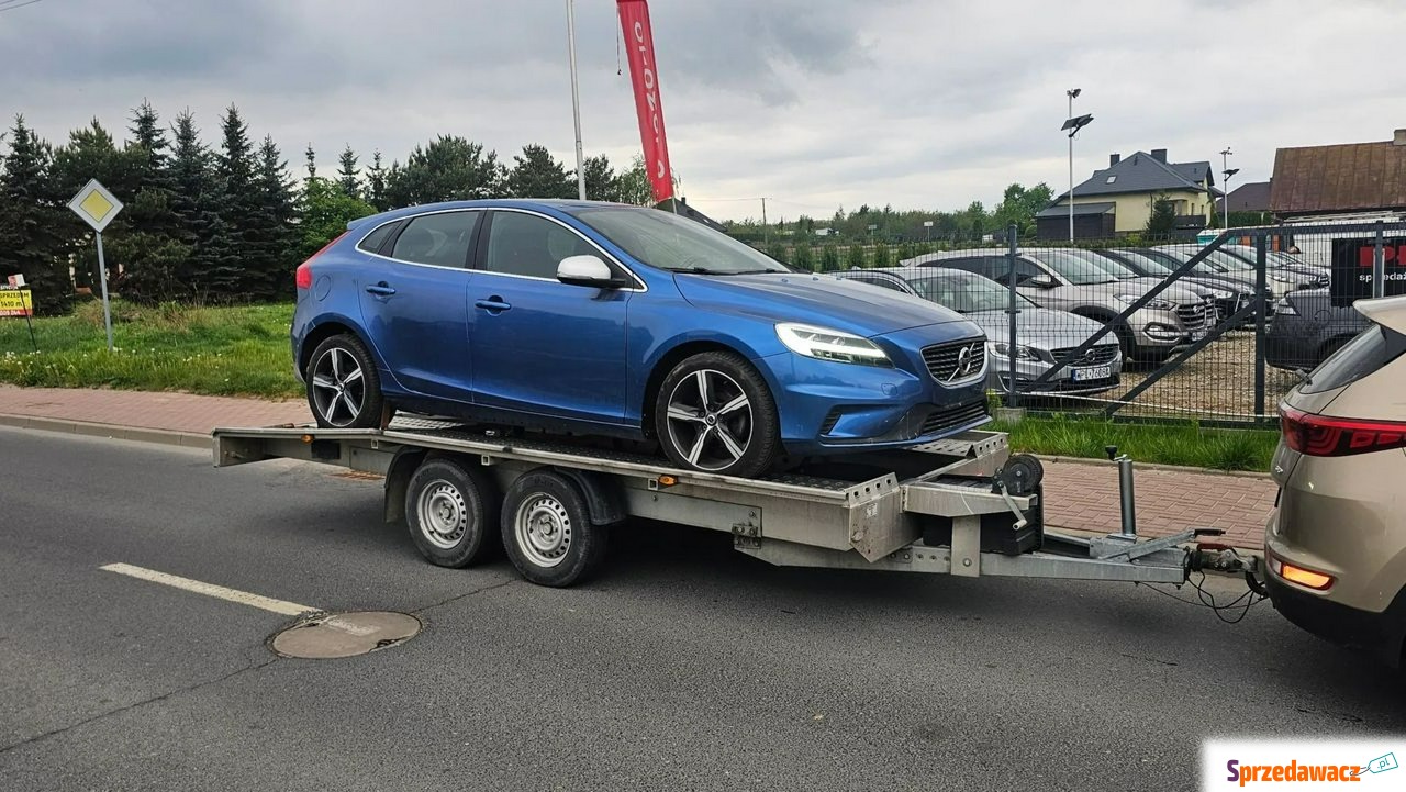 Volvo V40 2018