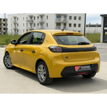 Peugeot 208  Hatchback 2020,  1.2 benzyna - Na sprzedaż za 39 900 zł - Mrągowo - zdjęcie 9