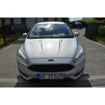 Ford Focus  Kombi 2015,  1.6 diesel - Na sprzedaż za 25 900 zł - Majdan Sieniawski - zdjęcie 7