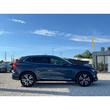 Volvo   SUV 2021,  2.0 benzyna, automat - Na sprzedaż za 114 900 zł - Michałowice-Wieś - zdjęcie 3