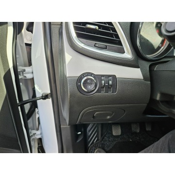 Opel Mokka  SUV 2014,  1.6 benzyna - Na sprzedaż za 36 900 zł - Ruda Śląska - zdjęcie 10