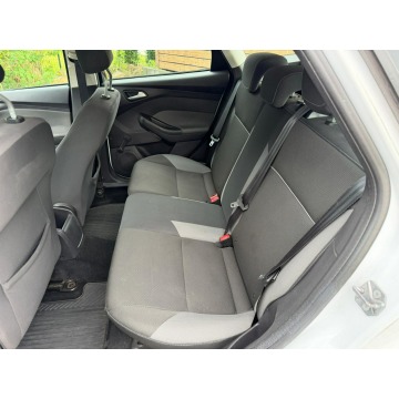 Ford Focus  Kombi 2011,  1.6 diesel - Na sprzedaż za 8 900,00 zł - Mysłowice - zdjęcie 10