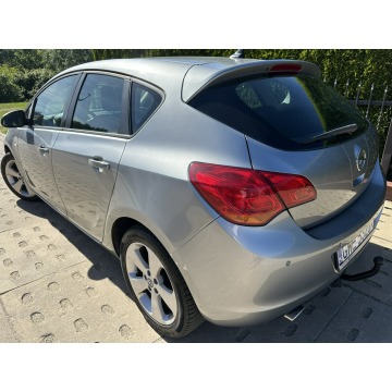 Opel Astra  Hatchback 2011,  1.4 benzyna - Na sprzedaż za 15 500 zł - Wejherowo - zdjęcie 7