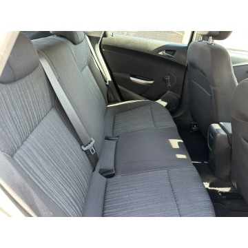 Opel Astra  Hatchback 2011,  1.4 benzyna - Na sprzedaż za 15 500 zł - Wejherowo - zdjęcie 11