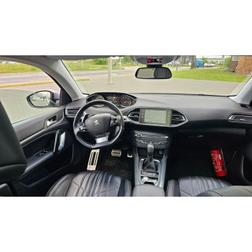 Peugeot 308  Kombi 2020,  1.5 diesel, automat - Na sprzedaż za 40 200 zł - Płock - zdjęcie 3
