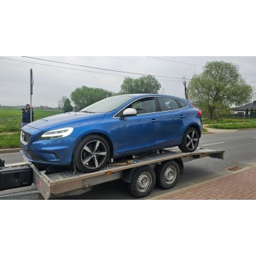 Volvo V40  Liftback 2018,  2.0 diesel - Na sprzedaż za 42 200 zł - Płock - zdjęcie 11
