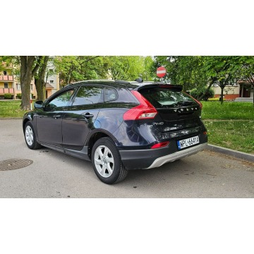Volvo V40  Liftback 2015,  2.0 diesel - Na sprzedaż za 36 200 zł - Płock - zdjęcie 4