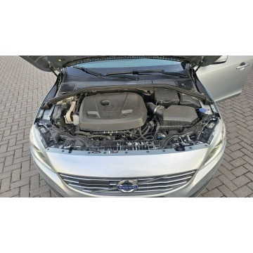 Volvo V60  Kombi 2016,  2.0 benzyna, automat - Na sprzedaż za 42 100 zł - Płock - zdjęcie 10