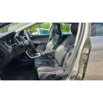 Volvo   SUV 2015,  2.0 diesel, automat - Na sprzedaż za 49 200 zł - Płock - zdjęcie 4