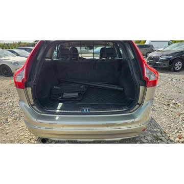 Volvo   SUV 2015,  2.0 diesel, automat - Na sprzedaż za 49 200 zł - Płock - zdjęcie 6