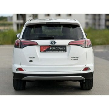 Toyota   SUV 2018,  2.5 hybryda, automat - Na sprzedaż za 69 900 zł - Mrągowo - zdjęcie 10