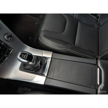 Volvo V60  Kombi 2017,  2.0 diesel - Na sprzedaż za 41 899 zł - Tychy - zdjęcie 7