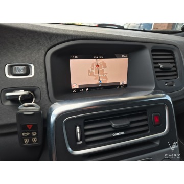Volvo V60  Kombi 2017,  2.0 diesel - Na sprzedaż za 41 899 zł - Tychy - zdjęcie 9