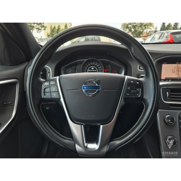 Volvo V60  Kombi 2017,  2.0 diesel - Na sprzedaż za 41 899 zł - Tychy - zdjęcie 11
