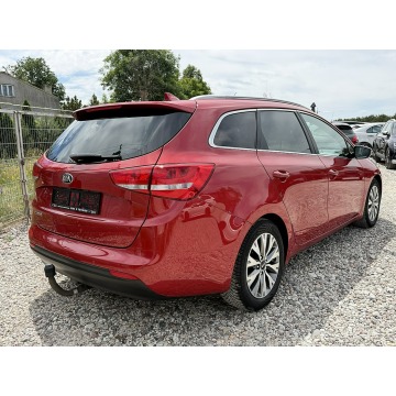 Kia Ceed  Kombi 2017,  1.6 diesel - Na sprzedaż za 32 900 zł - Kutno - zdjęcie 6