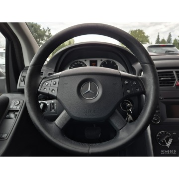 Mercedes - Benz B-klasa  Hatchback 2010,  1.7 benzyna, automat - Na sprzedaż za 22 899 zł - Tychy - zdjęcie 11