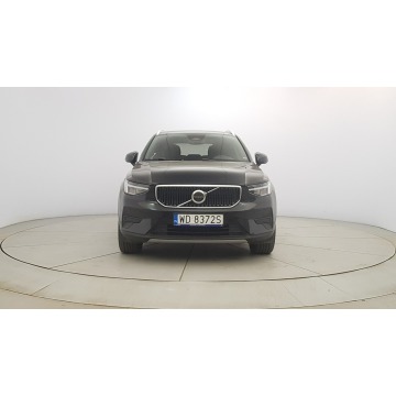 Volvo   SUV 2022,  2.0 benzyna, automat - Na sprzedaż za 92 500 zł - Warszawa - zdjęcie 2