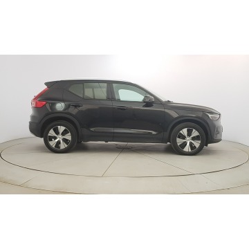 Volvo   SUV 2022,  2.0 benzyna, automat - Na sprzedaż za 92 500 zł - Warszawa - zdjęcie 8