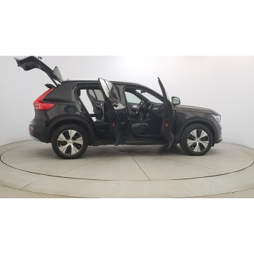 Volvo   SUV 2022,  2.0 benzyna, automat - Na sprzedaż za 92 500 zł - Warszawa - zdjęcie 12