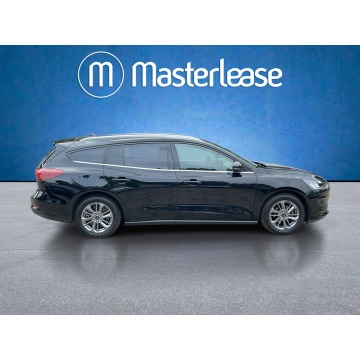 Ford Focus  Kombi 2022,  1.0 benzyna - Na sprzedaż za 62 850 zł - Warszawa - zdjęcie 4