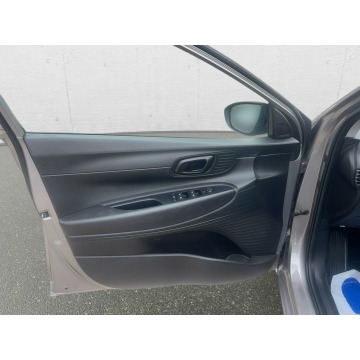 Hyundai i20  Hatchback 2022,  1.2 benzyna - Na sprzedaż za 47 850 zł - Warszawa - zdjęcie 10