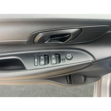Hyundai i20  Hatchback 2022,  1.2 benzyna - Na sprzedaż za 47 850 zł - Warszawa - zdjęcie 11